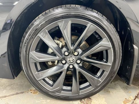 Used 2025 Toyota Corolla SE w/ Convenience Package image 26