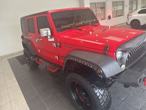 Used 2016 Jeep Wrangler Unlimited Sport AWD/4WD image 4