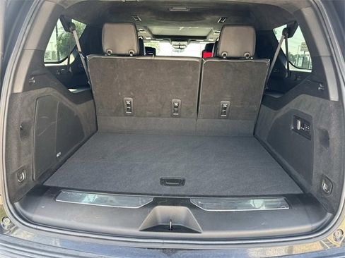 Used 2023 Cadillac Escalade ESV Sport Platinum image 12