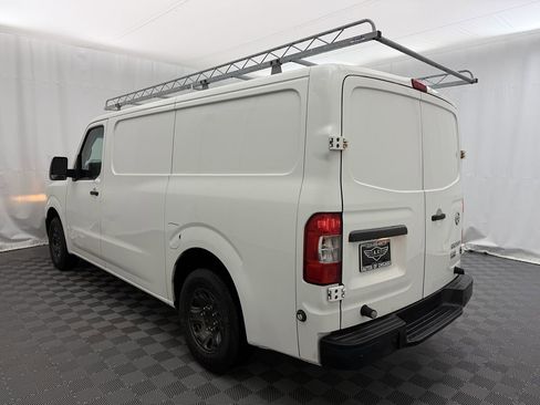 Used 2015 Nissan NV 2500 SV image 5