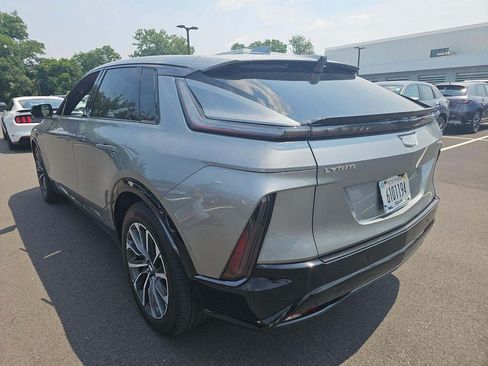 Used 2024 Cadillac Lyriq Sport AWD/4WD image 5