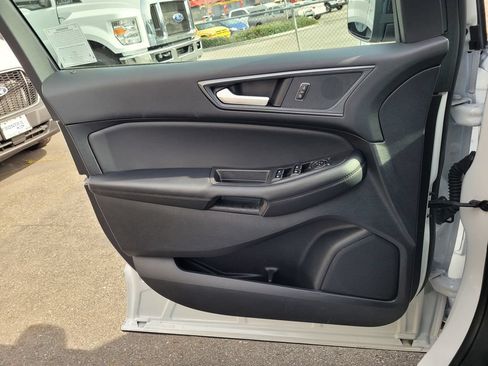 New 2024 Ford Edge SE w/ Black Appearance Package AWD/4WD image 12