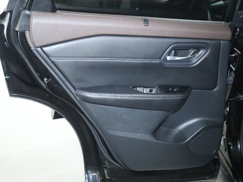 Certified 2023 Nissan Rogue SL w/ SL Premium Package AWD/4WD image 13