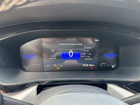 Used 2023 Volkswagen Taos S image 28