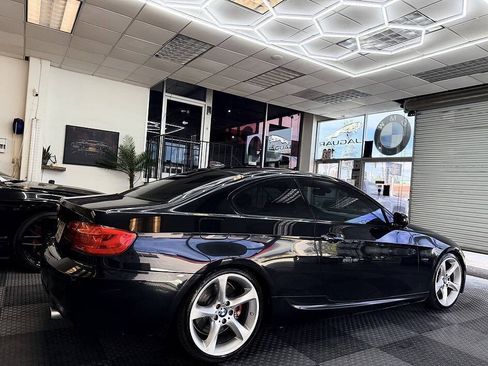 Used 2012 BMW 335i Coupe RWD image 12