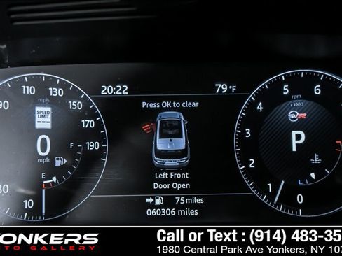 Used 2017 Land Rover Range Rover Sport SVR AWD/4WD image 19
