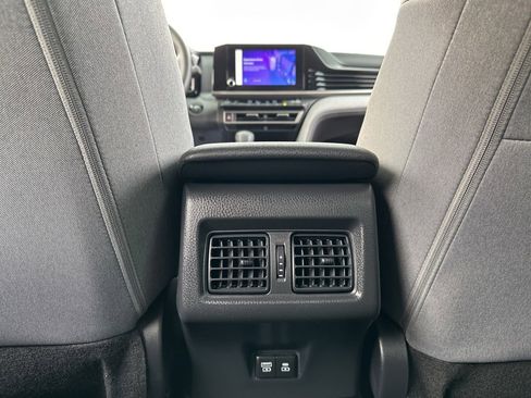 Certified 2025 Toyota Camry LE image 31