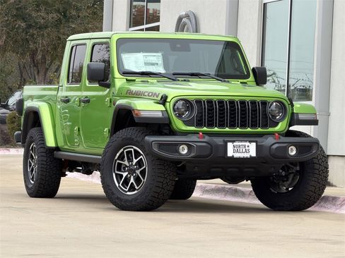 New 2025 Jeep Gladiator Rubicon w/ Convenience Group image 2