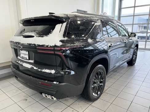 New 2026 Chevrolet Traverse LT w/ Midnight/Sport Edition image 35