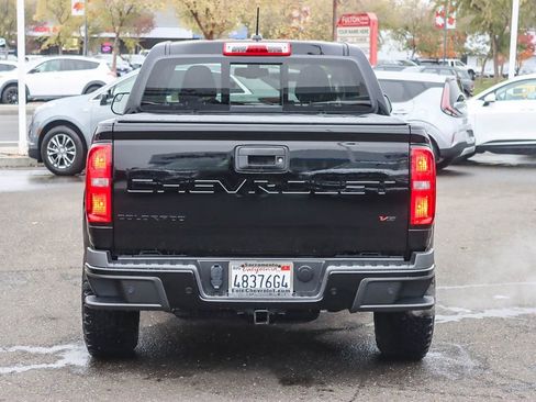 Used 2022 Chevrolet Colorado Z71 image 3