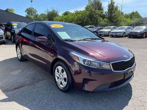 Used 2018 Kia Forte LX w/ LX Popular Package FWD image 3