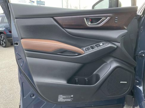 Certified 2025 Subaru Ascent Touring w/ Popular Package #2 image 7