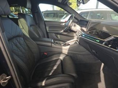 Used 2025 BMW X6 xDrive40i image 7