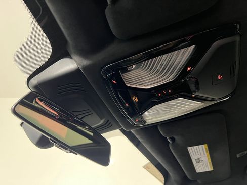 Used 2022 BMW X5 M w/ Executive Package image 11