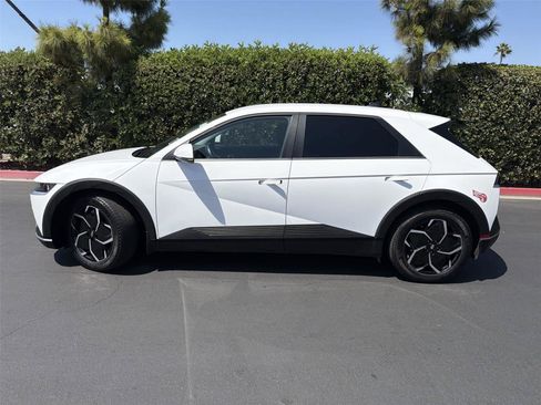 Used 2024 Hyundai Ioniq 5 SEL RWD image 3