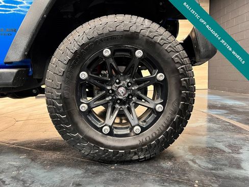 Used 2016 Jeep Wrangler Unlimited Sport image 6