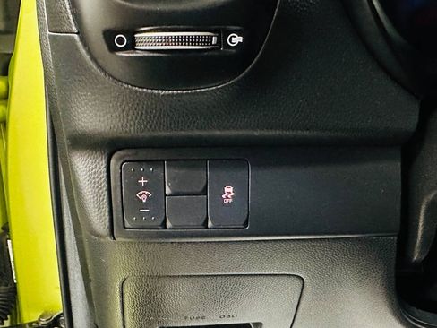 Used 2016 Kia Soul FWD image 14