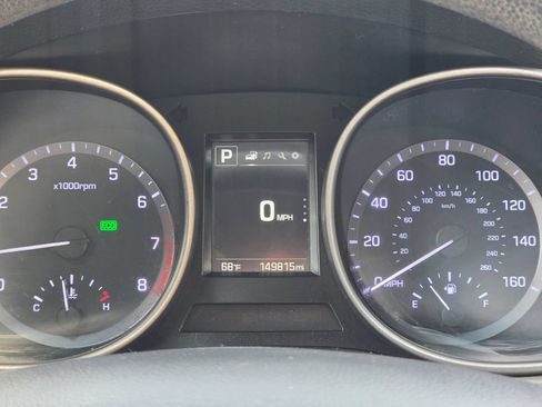Used 2018 Hyundai Santa Fe Sport AWD/4WD image 18