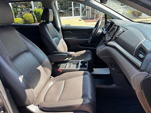 Used 2019 Honda Odyssey EX-L image 26