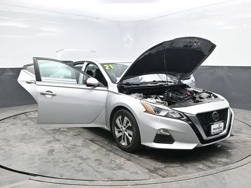 Used 2021 Nissan Altima 2.5 S image 40