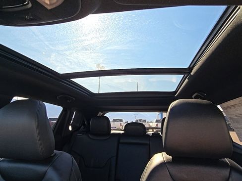 New 2025 Jeep Compass Limited w/ High Altitude Package image 15