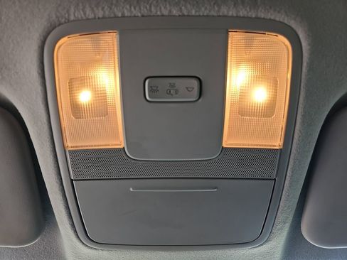 Used 2023 Kia Forte LX image 31