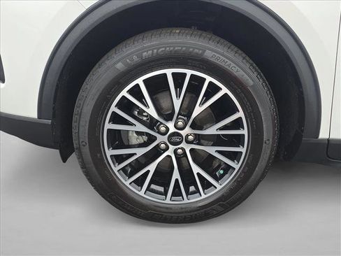 Used 2024 Ford Escape SE image 24