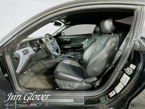 Used 2015 Ford Mustang GT Premium image 23