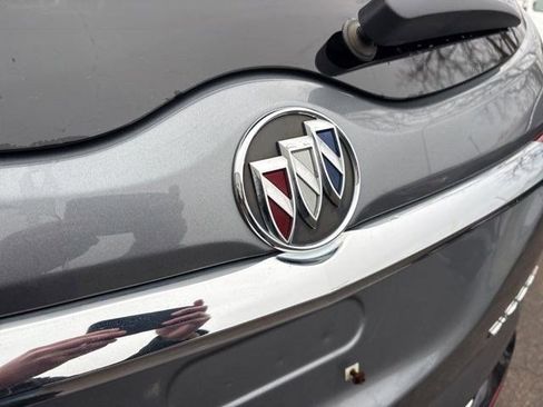 Used 2019 Buick Enclave Essence image 48