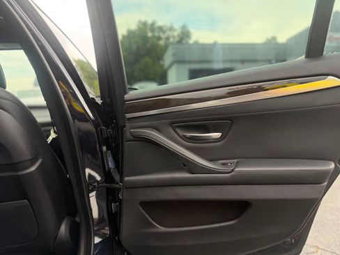 Used 2014 BMW 550i Sedan RWD image 27