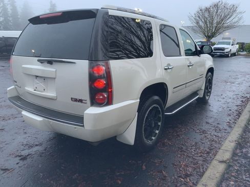 Used 2012 GMC Yukon Denali image 4