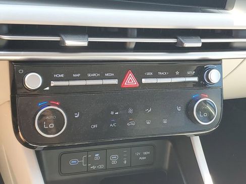 Certified 2025 Hyundai Tucson SEL FWD image 28