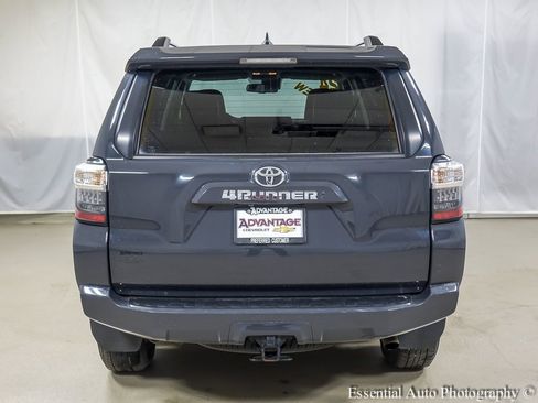Used 2024 Toyota 4Runner SR5 Premium image 6