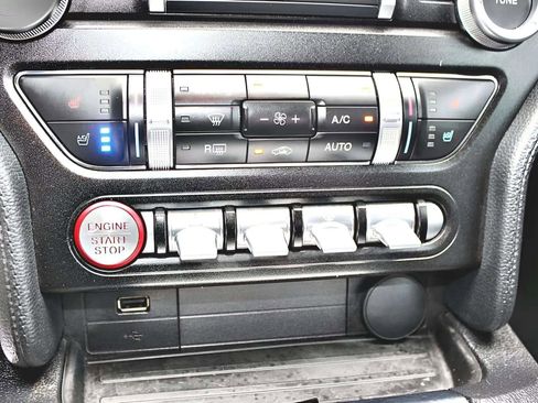 Used 2020 Ford Mustang GT Premium image 17