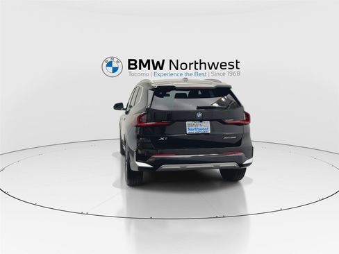 Used 2025 BMW X1 xDrive28i w/ Technology Package AWD/4WD image 13