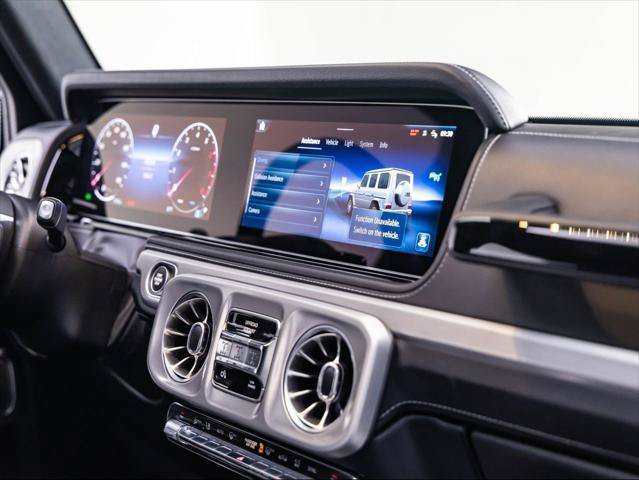 Used 2025 Mercedes-Benz G 550 image 32