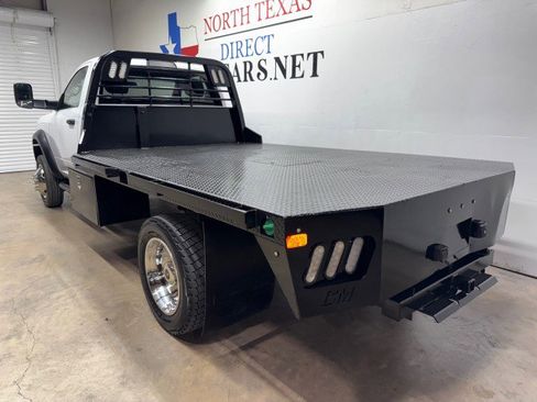 Used 2022 RAM 5500 Tradesman image 8