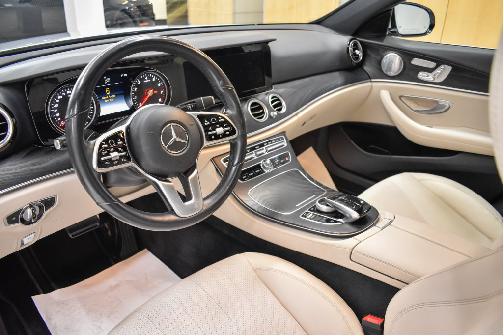 Used 2019 Mercedes-Benz E 300 4MATIC image 19
