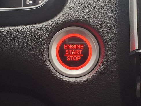 Used 2018 Honda CR-V EX image 8