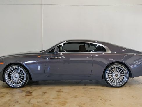 Used 2018 Rolls-Royce Wraith image 7