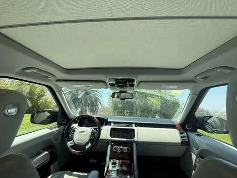 Used 2014 Land Rover Range Rover Supercharged AWD/4WD image 17
