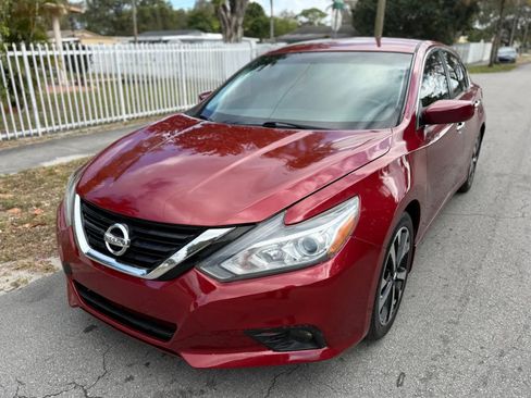 Used 2018 Nissan Altima 2.5 SR image 4
