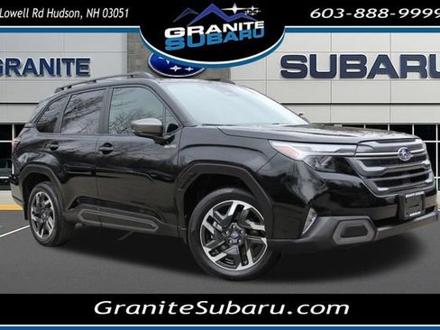 Used 2025 Subaru Forester Limited AWD/4WD image 1