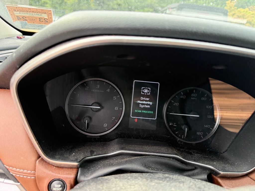 Used 2020 Subaru Outback Touring w/ Tech Package 2 AWD/4WD image 12