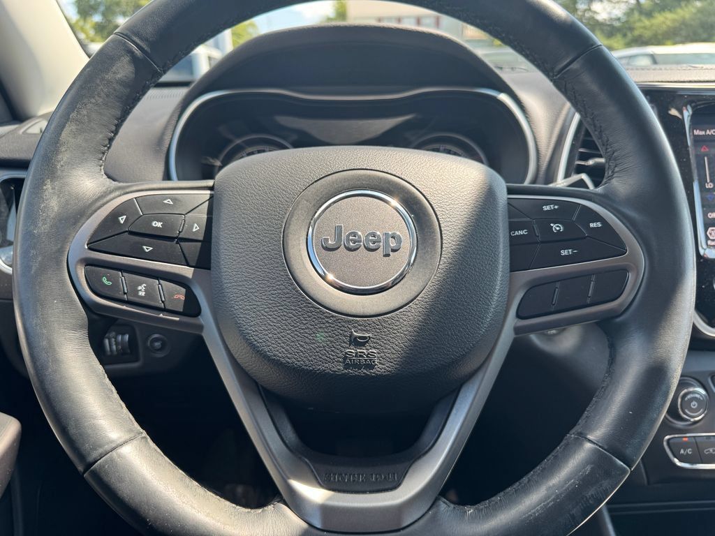 Used 2019 Jeep Cherokee Limited w/ Trailer Tow Group AWD/4WD image 26