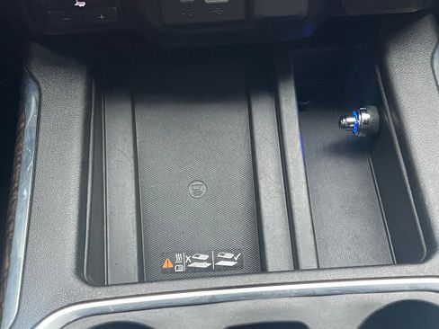 Used 2021 GMC Sierra 2500 Denali w/ Denali Black Diamond Edition image 36