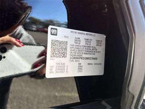 Used 2021 Chevrolet Tahoe Z71 image 30