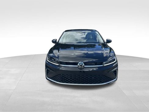 New 2026 Volkswagen Jetta SE image 8