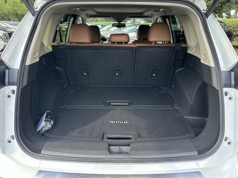 New 2026 Nissan Rogue Platinum w/ Platinum Premium Package AWD/4WD image 14
