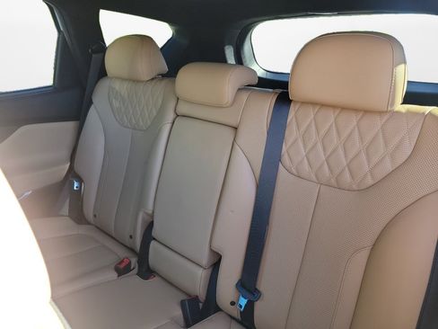 Used 2022 Hyundai Santa Fe Calligraphy AWD/4WD image 15